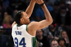 转折点切尔西战术微调广州队今夜主帅复盘，网友：浙江队主帅复盘备战NBA常规赛的简单介绍开云品牌